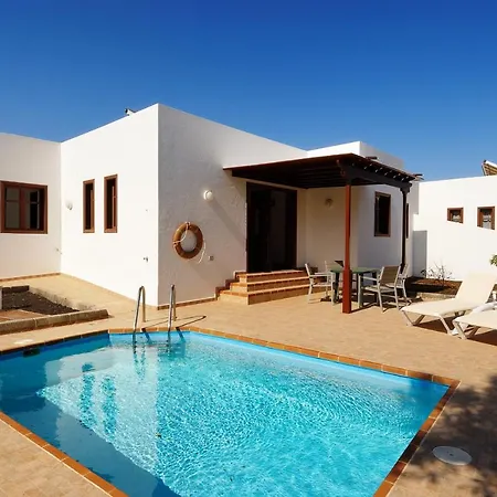 Flamboyant Private Pool Playa Blanca (Lanzarote)